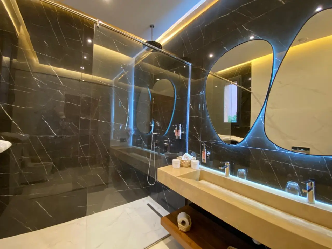 Salle de bain 1
